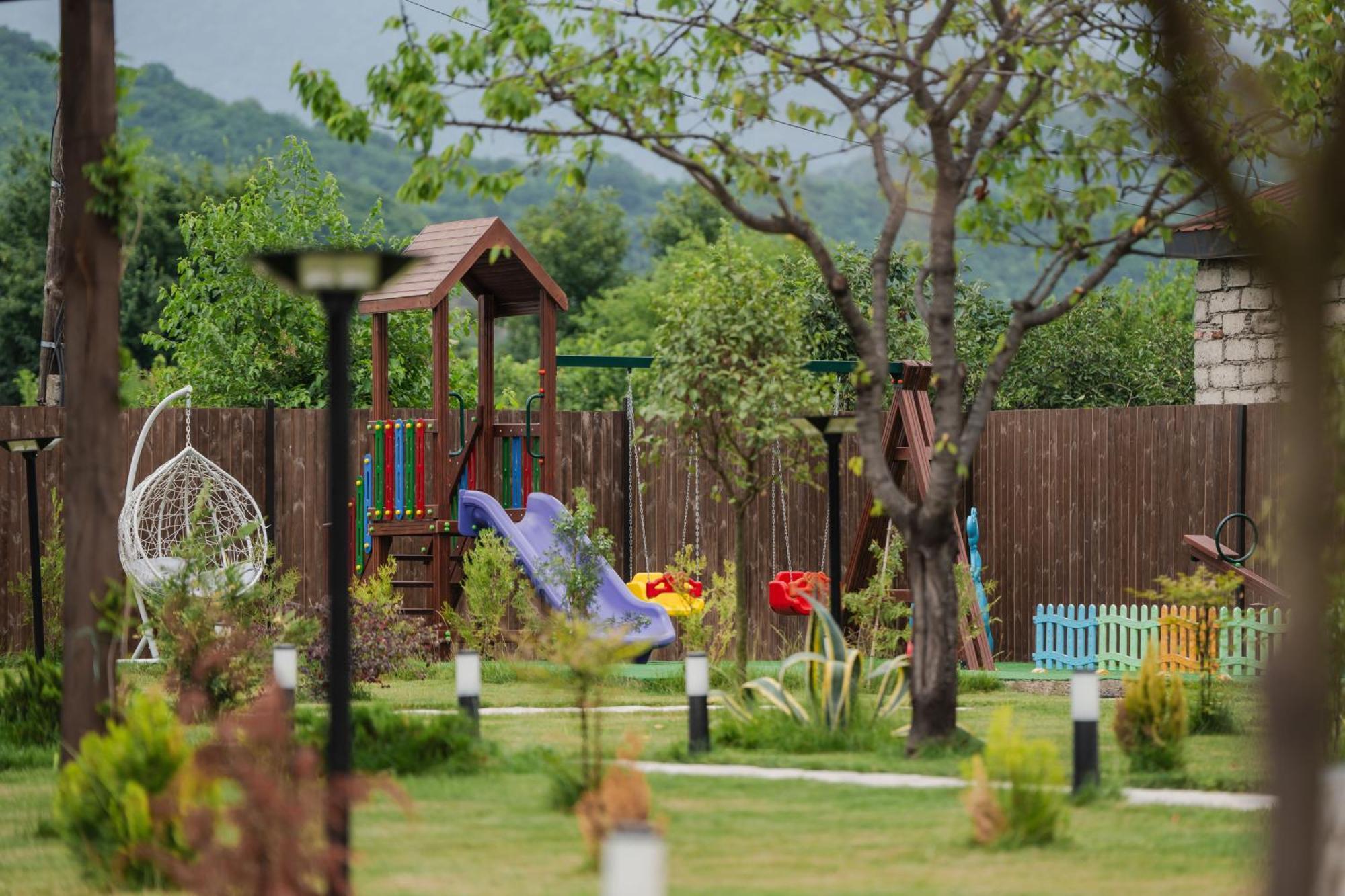 Vineyard Hotel & Winery Napareuli Eksteriør bilde